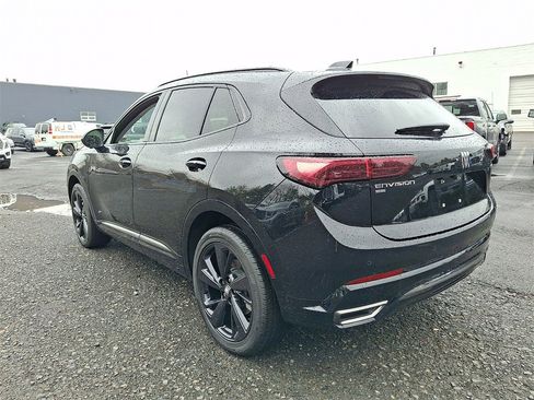 Certified 2025 Buick Envision Sport Touring image 4
