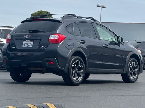 Used 2013 Subaru Crosstrek 2.0i Limited w/ Popular Pkg 2 AWD/4WD image 2