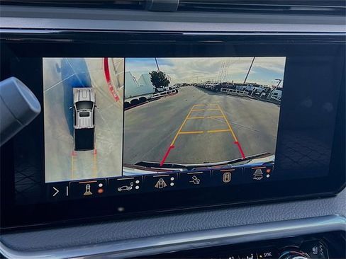 New 2026 GMC Sierra 2500 Denali w/ Denali Reserve Package image 9