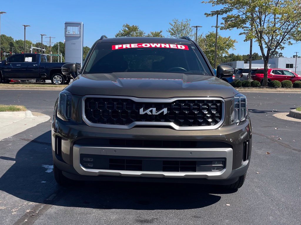 Used 2023 Kia Telluride SX X-Pro AWD/4WD image 3