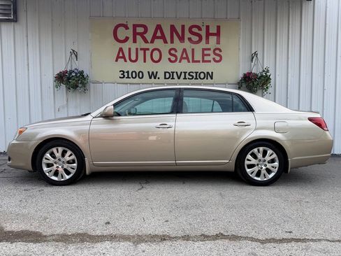 Used 2008 Toyota Avalon XLS image 6