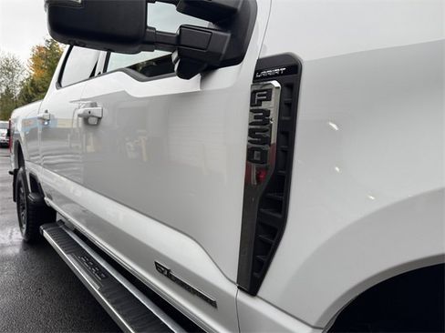 Used 2024 Ford F350 Lariat w/ Camper Package image 29