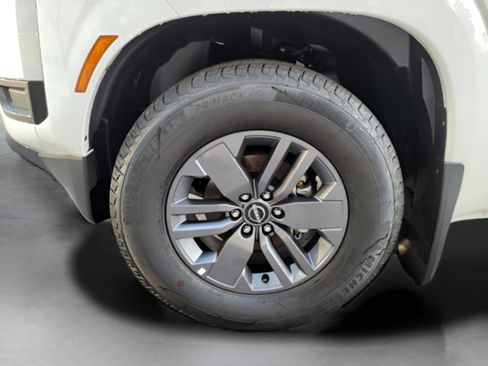 New 2026 Nissan Frontier SV w/ Tow Package image 9