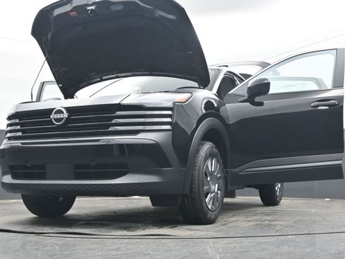 New 2026 Nissan Kicks S image 40