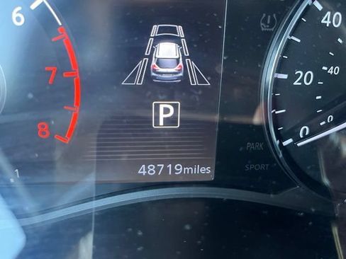 Used 2022 Nissan Kicks SR FWD image 9