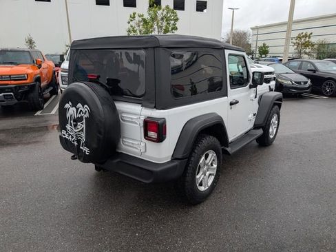 Used 2022 Jeep Wrangler Sport S image 10