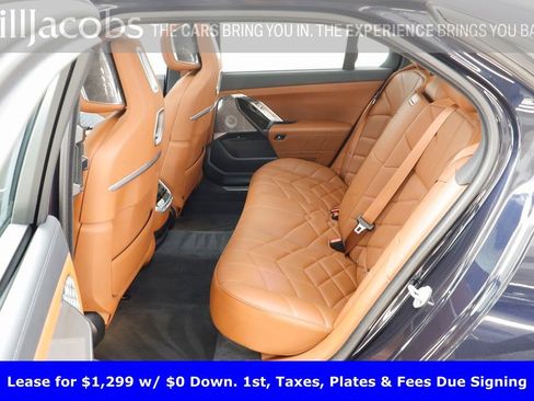 Certified 2025 BMW 760i xDrive w/ Executive Package image 15