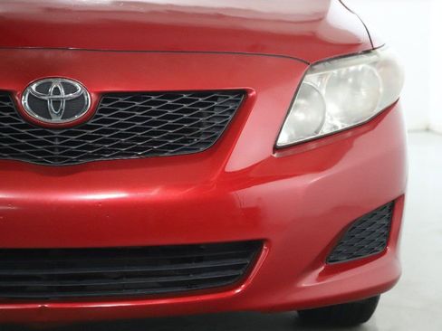 Used 2010 Toyota Corolla LE image 17