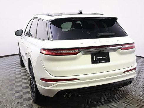 New 2026 Lincoln Corsair Reserve w/ Jet Appearance Package image 4