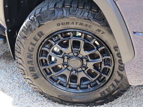 Used 2026 Toyota Tundra SR5 RWD image 9