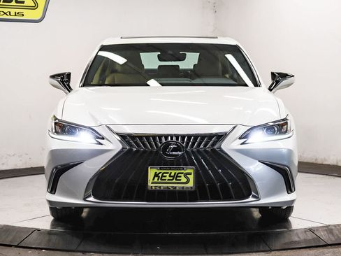 Used 2025 Lexus ES 350 FWD image 6