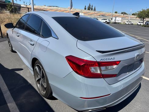 Used 2022 Honda Accord Sport image 5