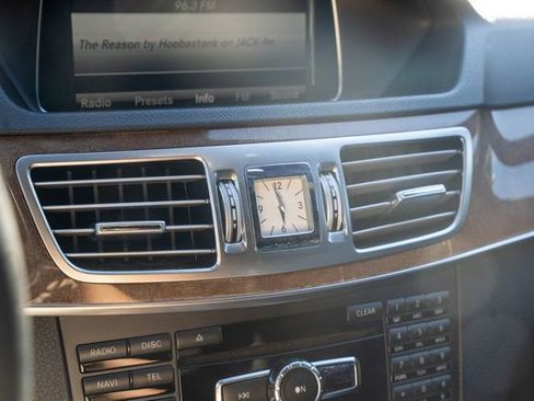 Used 2015 Mercedes-Benz E 350 4MATIC Wagon image 29