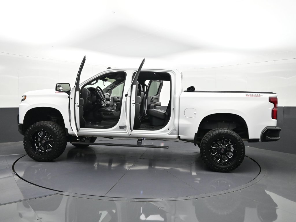 Used 2019 Chevrolet Silverado 1500 LT Trail Boss AWD/4WD image 40