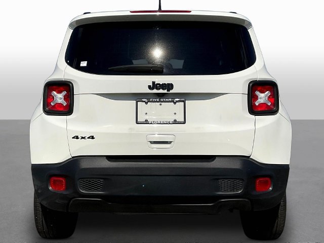 Used 2023 Jeep Renegade Altitude AWD/4WD image 6