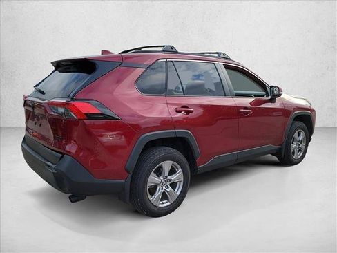 Used 2025 Toyota RAV4 XLE w/ Convenience Package FWD image 5