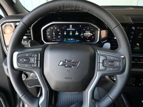 Used 2026 Chevrolet Silverado 1500 RST AWD/4WD image 17