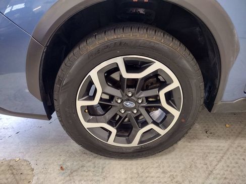 Used 2017 Subaru Crosstrek 2.0i Limited AWD/4WD image 5