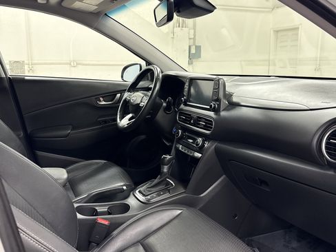 Used 2020 Hyundai Kona Ultimate image 22