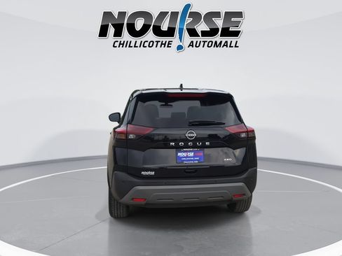 Used 2023 Nissan Rogue S AWD/4WD image 7