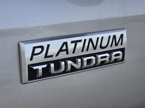 Used 2018 Toyota Tundra Platinum image 4