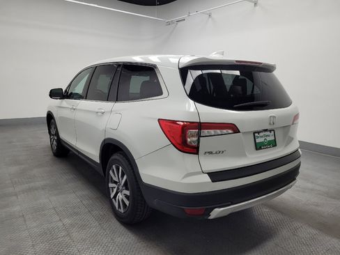 Used 2020 Honda Pilot EX image 5