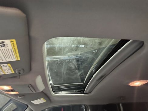 Used 2013 Ford F150 Lariat w/ Luxury Equipment Group image 19