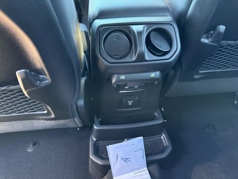 New 2026 Jeep Wrangler Unlimited Rubicon 392 image 24