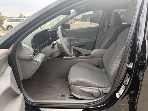 New 2026 Hyundai Elantra SEL Sport Premium FWD image 12