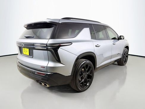Used 2024 Chevrolet Traverse RS w/ LPO, Floor Liner Package FWD image 6