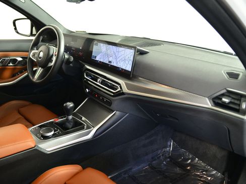 Used 2023 BMW M3 Sedan w/ Executive Package image 20