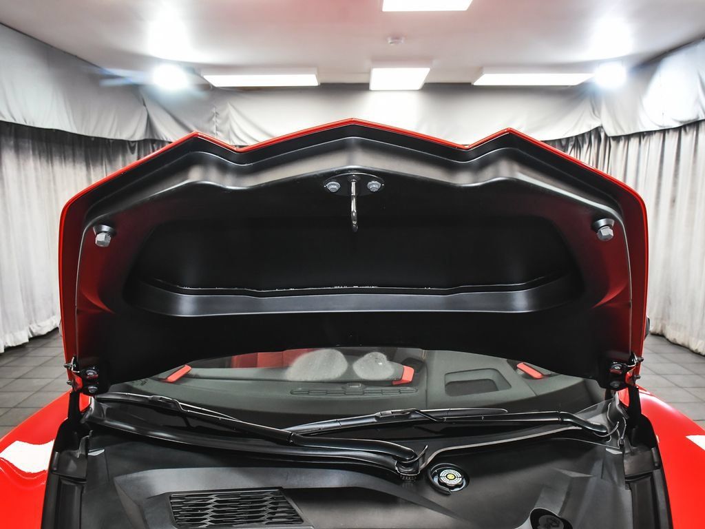 Used 2024 Chevrolet Corvette Stingray Preferred Conv w/ 2LT RWD image 69