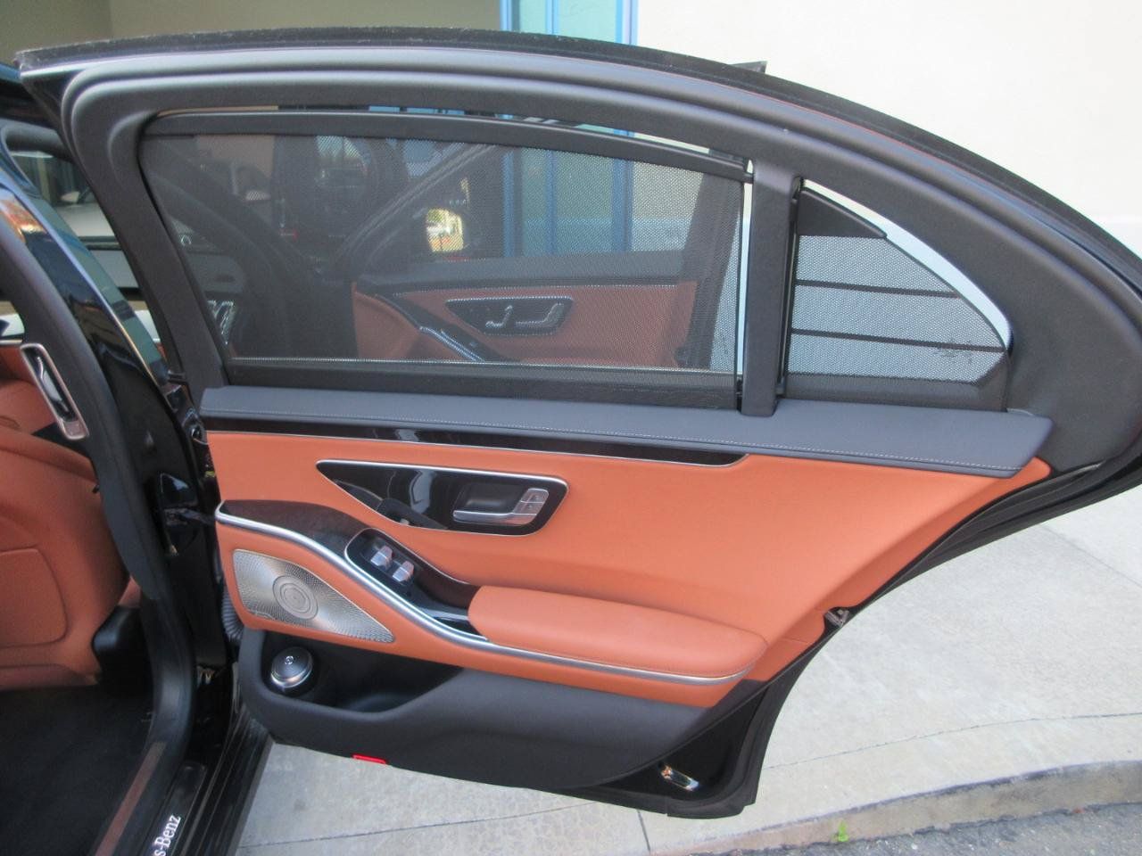 Used 2023 Mercedes-Benz S 500 4MATIC image 28