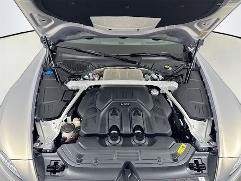 Used 2025 Bentley Continental GT Speed image 28