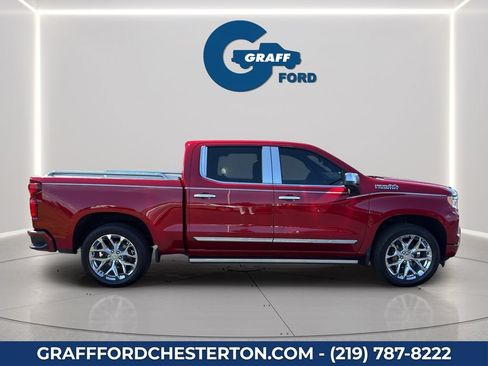 Used 2024 Chevrolet Silverado 1500 High Country w/ High Country Premium Package AWD/4WD image 6