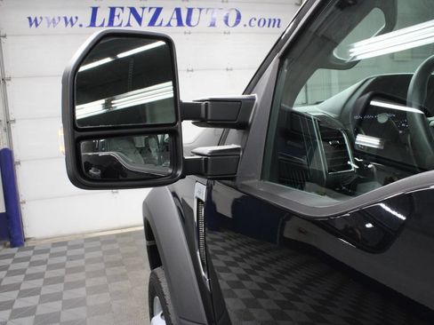Used 2017 Ford F550 4x4 Crew Cab Super Duty w/ XLT Value Package image 65