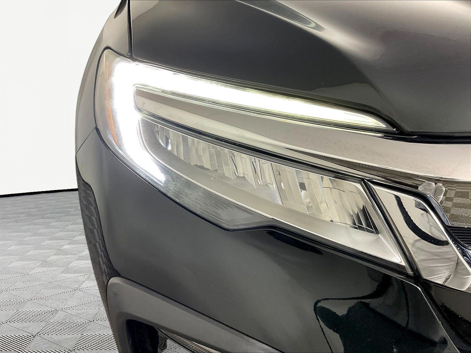 Used 2020 Honda Pilot Touring image 33