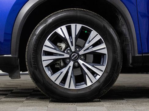 Used 2023 Nissan Rogue SV w/ SV Premium B Package image 44