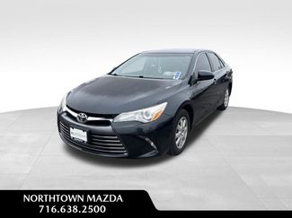 Used 2016 Toyota Camry LE video 1