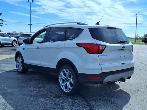 Used 2019 Ford Escape Titanium AWD/4WD image 4