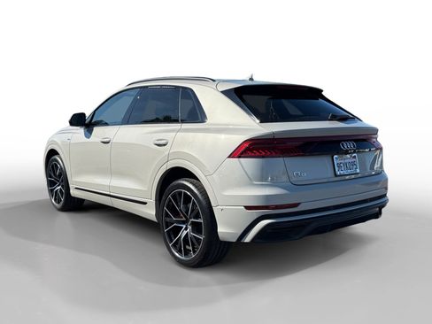 Used 2023 Audi Q8 Premium Plus w/ Premium Plus Package image 3