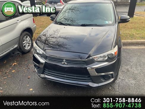 Used 2016 Mitsubishi Outlander Sport SE image 1
