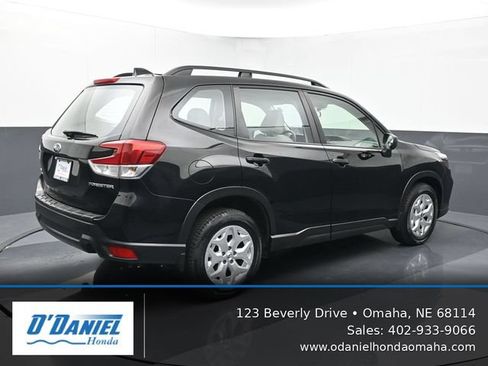 Used 2019 Subaru Forester w/ Alloy Wheel Package AWD/4WD image 6