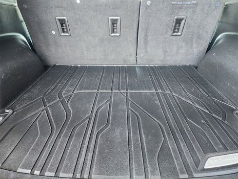 Used 2021 Chevrolet Blazer RS w/ Enhanced Convenience Package image 23