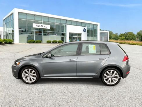 Used 2019 Volkswagen Golf SE w/ Driver Assistance Package FWD image 2