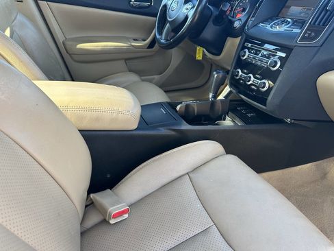 Used 2011 Nissan Maxima 3.5 SV w/ Monitor Pkg image 6