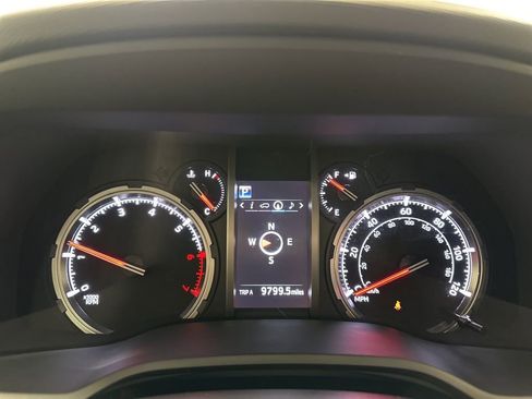 Used 2023 Toyota 4Runner TRD Off-Road Premium image 23