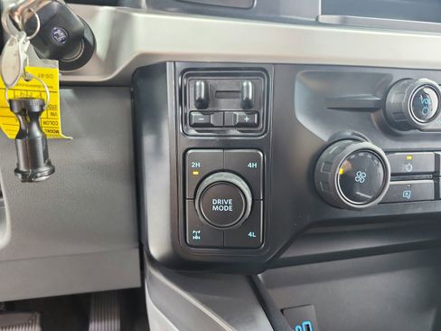 Used 2023 Ford F250 XLT w/ 360-Degree Camera Package AWD/4WD image 25