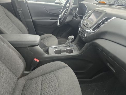 Used 2022 Chevrolet Equinox LT FWD image 13