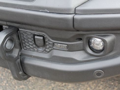 Used 2024 GMC Sierra 2500 AT4X w/ AT4X AEV Edition image 13